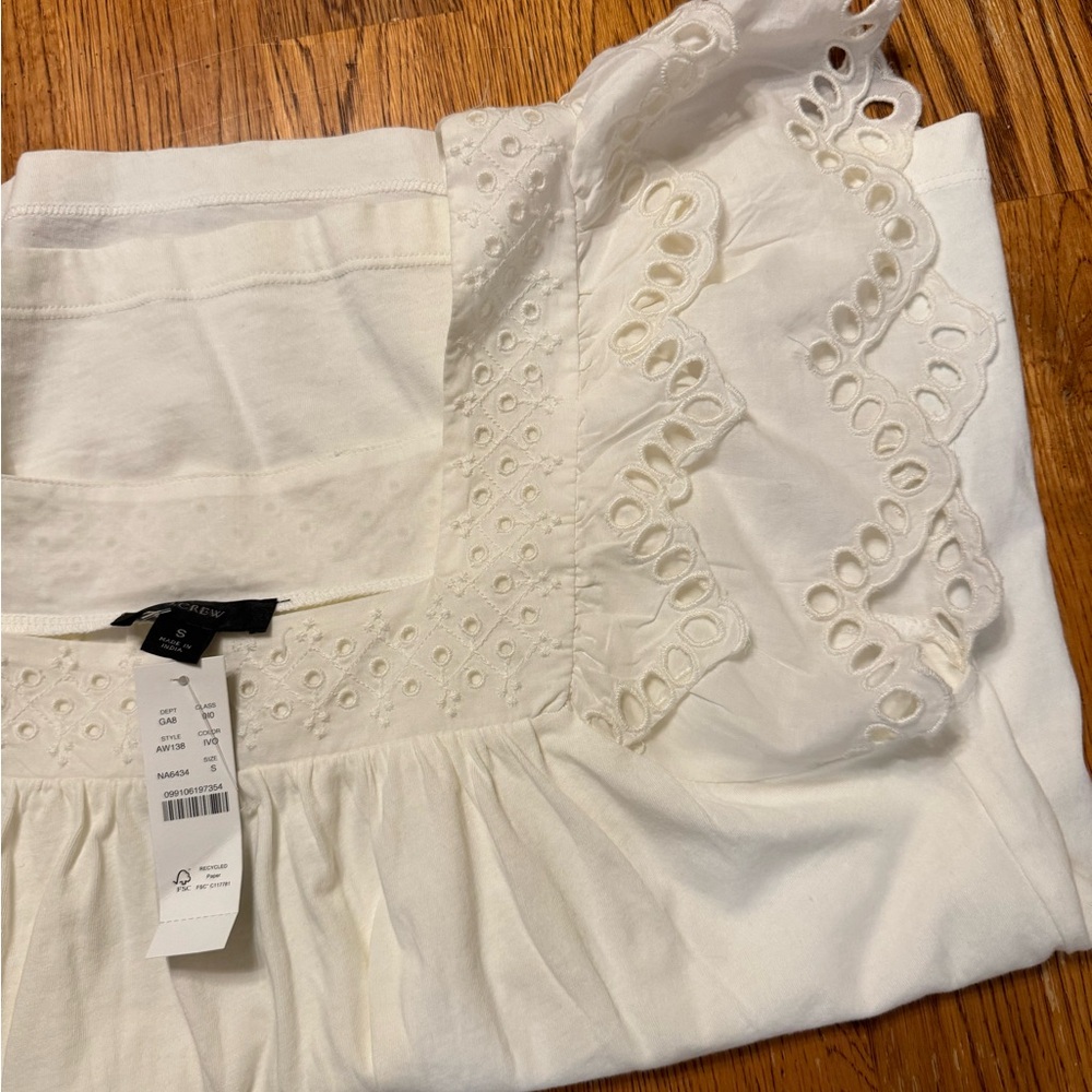 J crewsquareneck eyelet tank size small